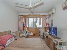 全明格局!!户型方正!!业主急出售大降价!!