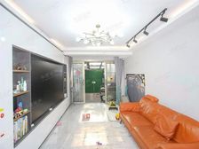 18号线地铁口,东外滩精装附送大花园,黄浦江一路之隔,诚售