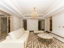 老西门 双卫 楼龄新 购物方便 近医院 得房好 出行方便