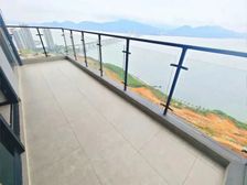 高端社区,一线海景,南北通双阳台,碧桂园十里银滩维港半岛!