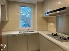 地铁站500米 保利开发商 3室2厅 随时看房