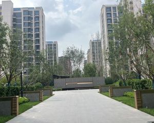 找我优惠:113平525万,惊喜价160平925万!地铁旁