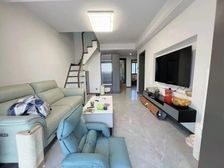 公捷苑 装修50万 送超大阁楼 全屋定制中央空调 近地铁