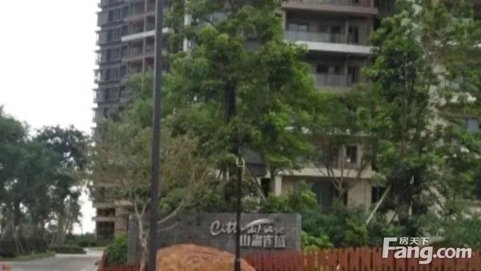 小区相关图