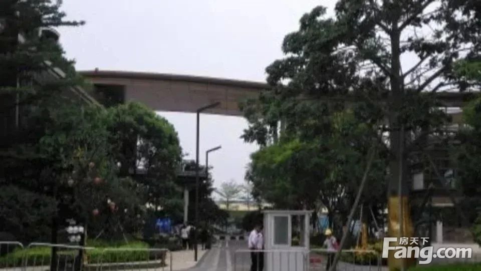 小区相关图