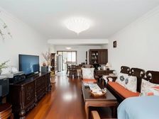 总监力荐 双轨一梯两户 南北通透 看房方便 诚意可谈