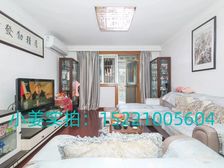 双南一北三开间朝南 带大院子 看房预约 公园旁一梯两户