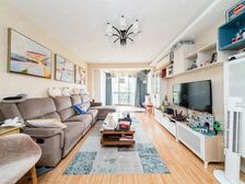 婚房装修 临近地铁 现场实勘 中间楼层,产权清晰 新上房源