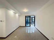 花园洋房 数八 带装修 江北机场近 门口自然公园