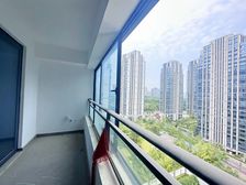 一环大平层(来电再少)价格好谈(有车位)看大中庭公园