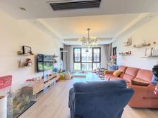 远洋物业自营租售中心推荐远洋天著三期 3室2厅 165.41