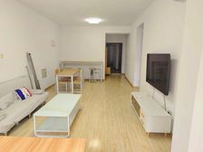 盛世睿园 刚需两居 电梯房 小区新 满五 正南朝向