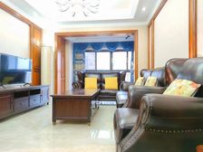 融创春晖十里雍和府 3室2厅1卫 精装修 75万元