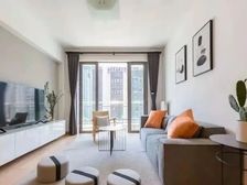 徐家汇豪宅,板式全南两房,有车位,高区视野非常好,采光好。