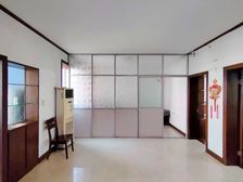 湖塘富克斯旁,阳湖世纪苑南苑,中间楼层,带车库急售可谈