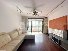 必看好房 业主诚意出售看房随时有钥匙 空间一辆宝马5系