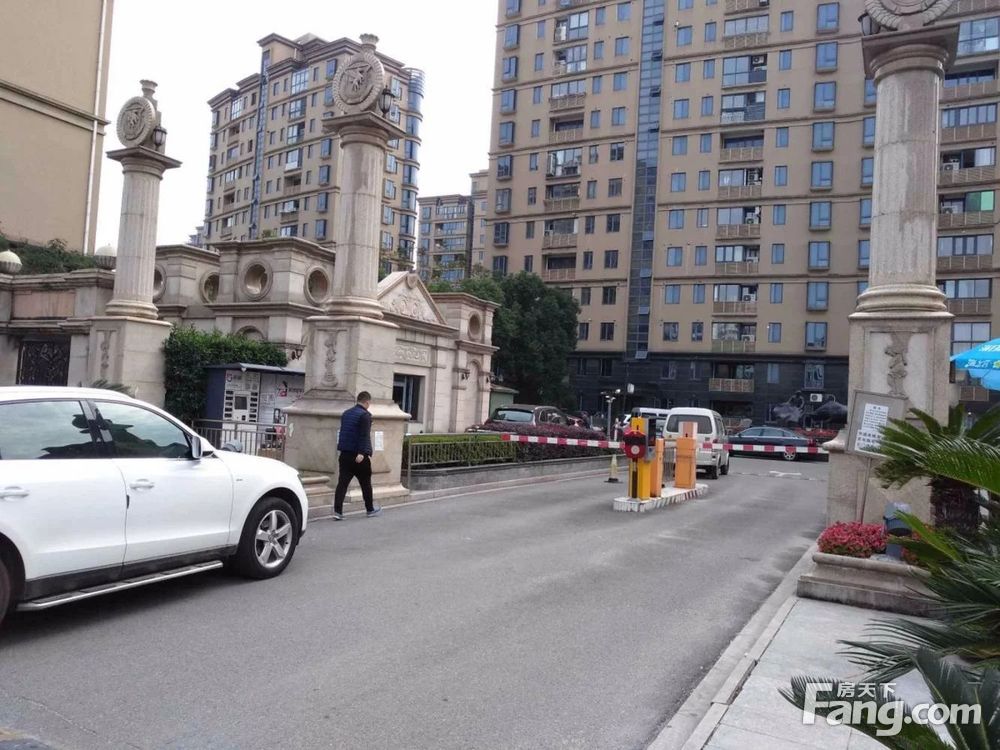小区相关图