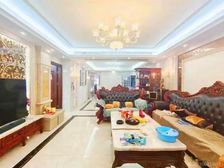 满五唯①+豪华装修+送2车位+送家私家电=海伦湾叠墅