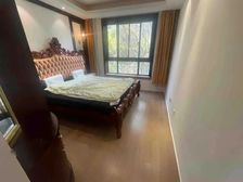 总监力推, 07年品质 , 两梯两户全明 ,飞机户型,近交通