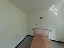 天井搭好精装全送 南北通透 交通便捷 产权清晰 价格可议