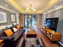 香漫雅园 交通便捷 产权清晰 有电梯 双卫生间 商业配套齐全