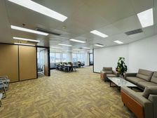 公园前 农讲所 租金60元 4个房间 工区坐20人 拎包办公