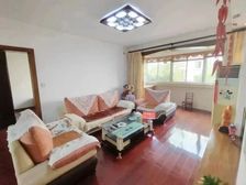 富仕名邸新上 中间楼层 飞机户型大三房 精装修