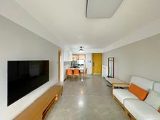 时代四期 一线谷山山景房 看湘江 精装9成新 随时看