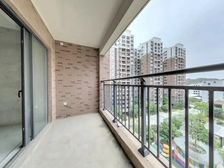 远洋风景 毛坯,房东急售,当居住融入环境,心也随之淡定