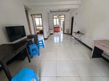 超级好房,绿地东岸电梯高层,南北通透户型,低总价建平旁。