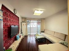 业主置换!西门锦绣苑精装两房! 中教育!周边配套完善看房方便