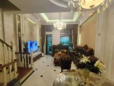 万科物业 御沁园 233平 联排别墅 近18号繁荣站!