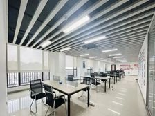 四海城写字楼整层70元出租!使用率7成!免租期可谈2个月!独