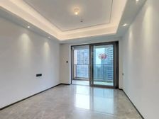 越秀和樾府三期 视野开阔 全新未住 交通便利 方便看房