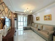 绿地东上海 精装2房 南北通 临18号地铁 环境好 诚售!