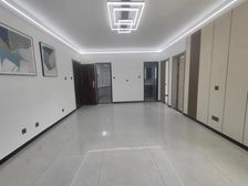 五洲国际官邸 84平2居 南向精装修 视野无遮挡