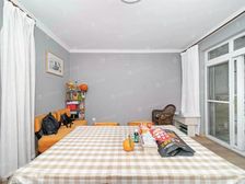 乖乖!电梯小高层 厅宽4 俯瞰小区花园 南北卧室拐角飘窗