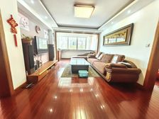 育秀二区 飞机户型 现浇房 带汽车库 边套带车位 楼层适中