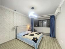 新出,中间楼层3房!三轨交汇,送30个精装,送1个固定车位!