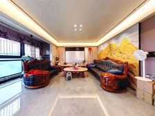 柏悦湾 4室2厅3卫 精装修 500万元