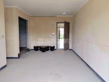 新山和悦洋房带露台70平方