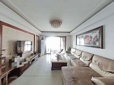 紫金城高楼层精装3房,装修保养很好,带车位房东诚心卖