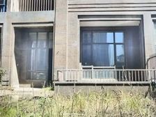 降价急售发君悦湖 联排别墅 带电梯井 前后花园 视野采光好