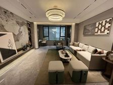 天风锦都 3室2厅2卫 毛坯 180万元 143平米