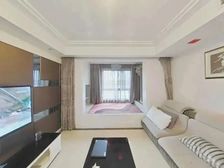 新出高性价比笋盘 绿地东上海2期 精装2房 业主置换诚售 !