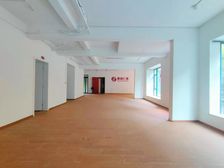 恒大一楼洋房 超大花园 性价比高 小区内圈 位置好 急售