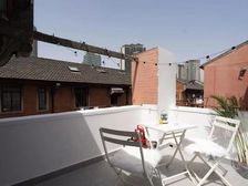 买一层,送一层,另附赠独用晒台,二楼半开始一门关,看房随时