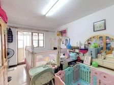 石坊院 南向 婚房 41.42平米 仅售141万