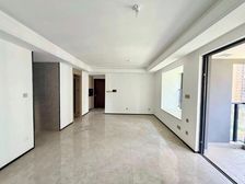 汽博核心丶地铁旁丶精装修横厅三房丶次新小区丶全玻璃幕墙来电谈