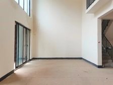 板式上叠 南北通透带大露台 实得面积大 采光通风都很好